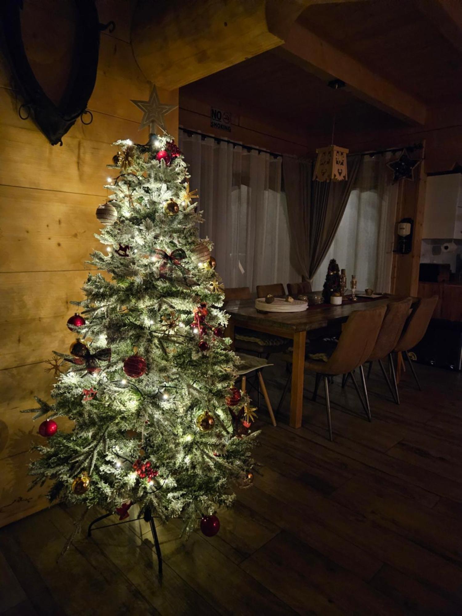 Goralska Chatka 3 Highland Cottage - Jacuzzi, Sauna, Split Ac, Private Parking, Mountains View ザコパネ エクステリア 写真