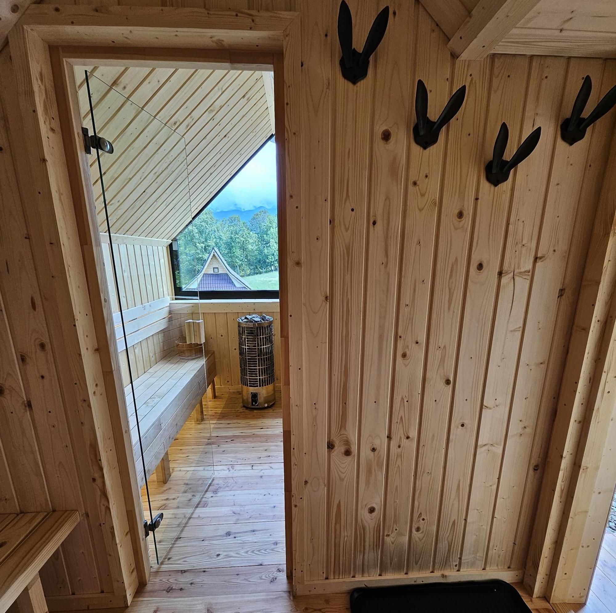 Goralska Chatka 3 Highland Cottage - Jacuzzi, Sauna, Split Ac, Private Parking, Mountains View ザコパネ エクステリア 写真
