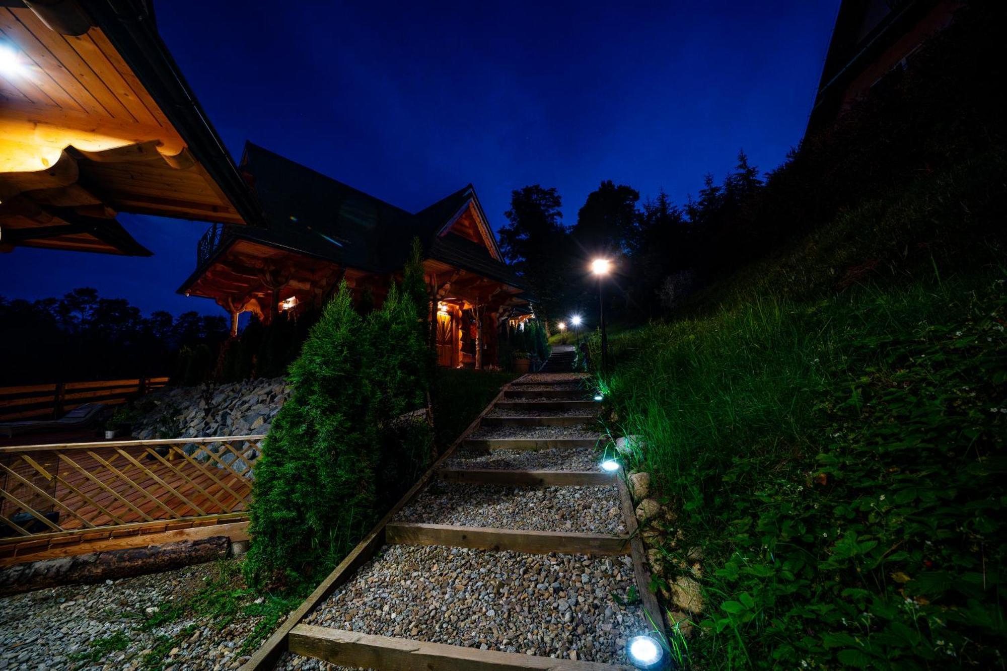 Goralska Chatka 3 Highland Cottage - Jacuzzi, Sauna, Split Ac, Private Parking, Mountains View ザコパネ エクステリア 写真