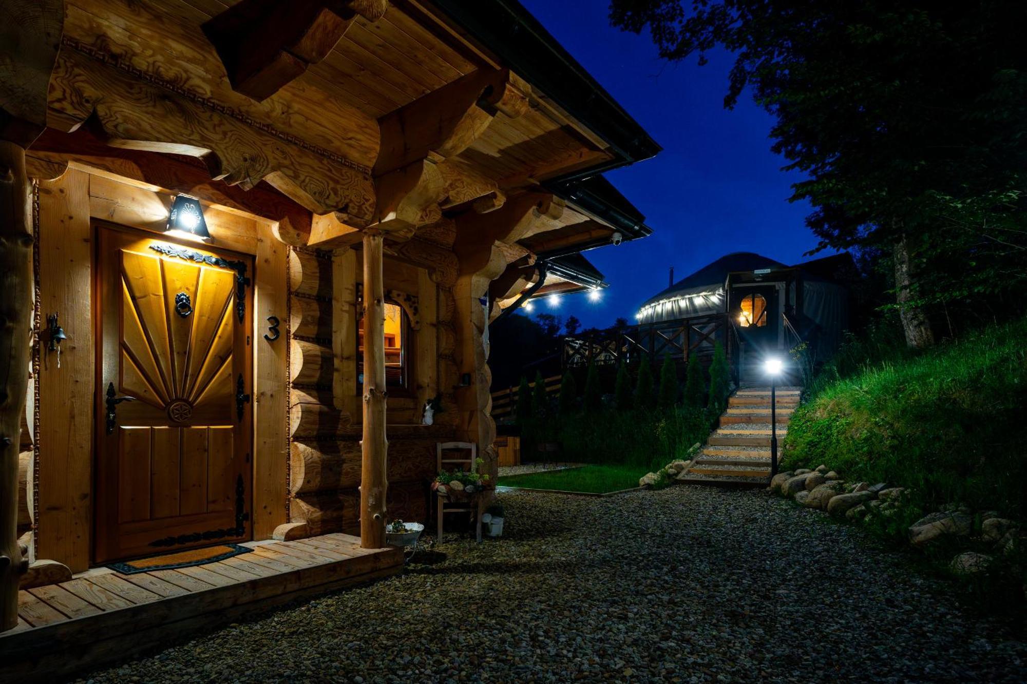 Goralska Chatka 3 Highland Cottage - Jacuzzi, Sauna, Split Ac, Private Parking, Mountains View ザコパネ エクステリア 写真