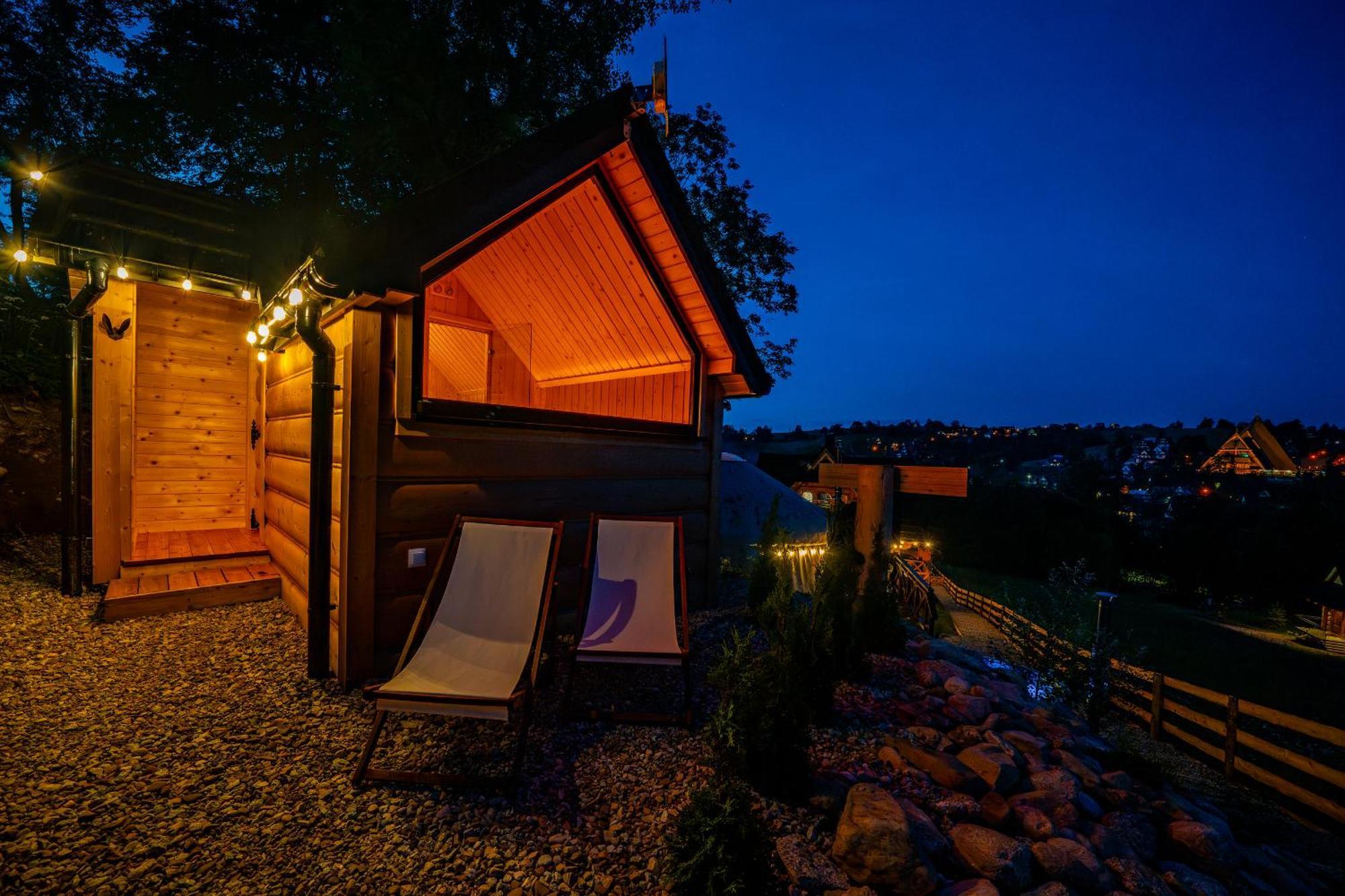 Goralska Chatka 3 Highland Cottage - Jacuzzi, Sauna, Split Ac, Private Parking, Mountains View ザコパネ エクステリア 写真