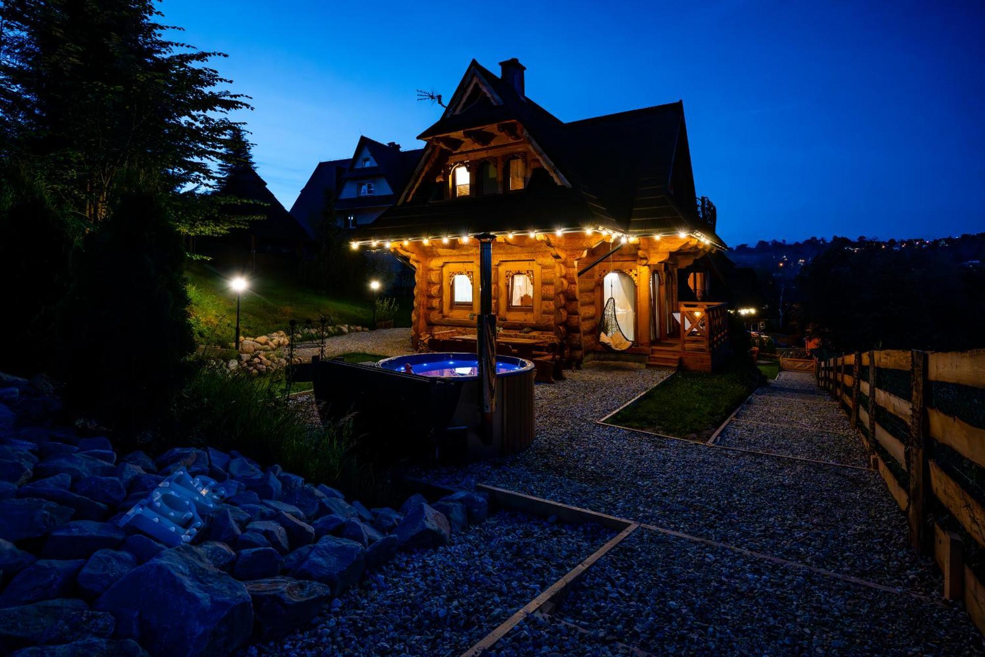 Goralska Chatka 3 Highland Cottage - Jacuzzi, Sauna, Split Ac, Private Parking, Mountains View ザコパネ エクステリア 写真