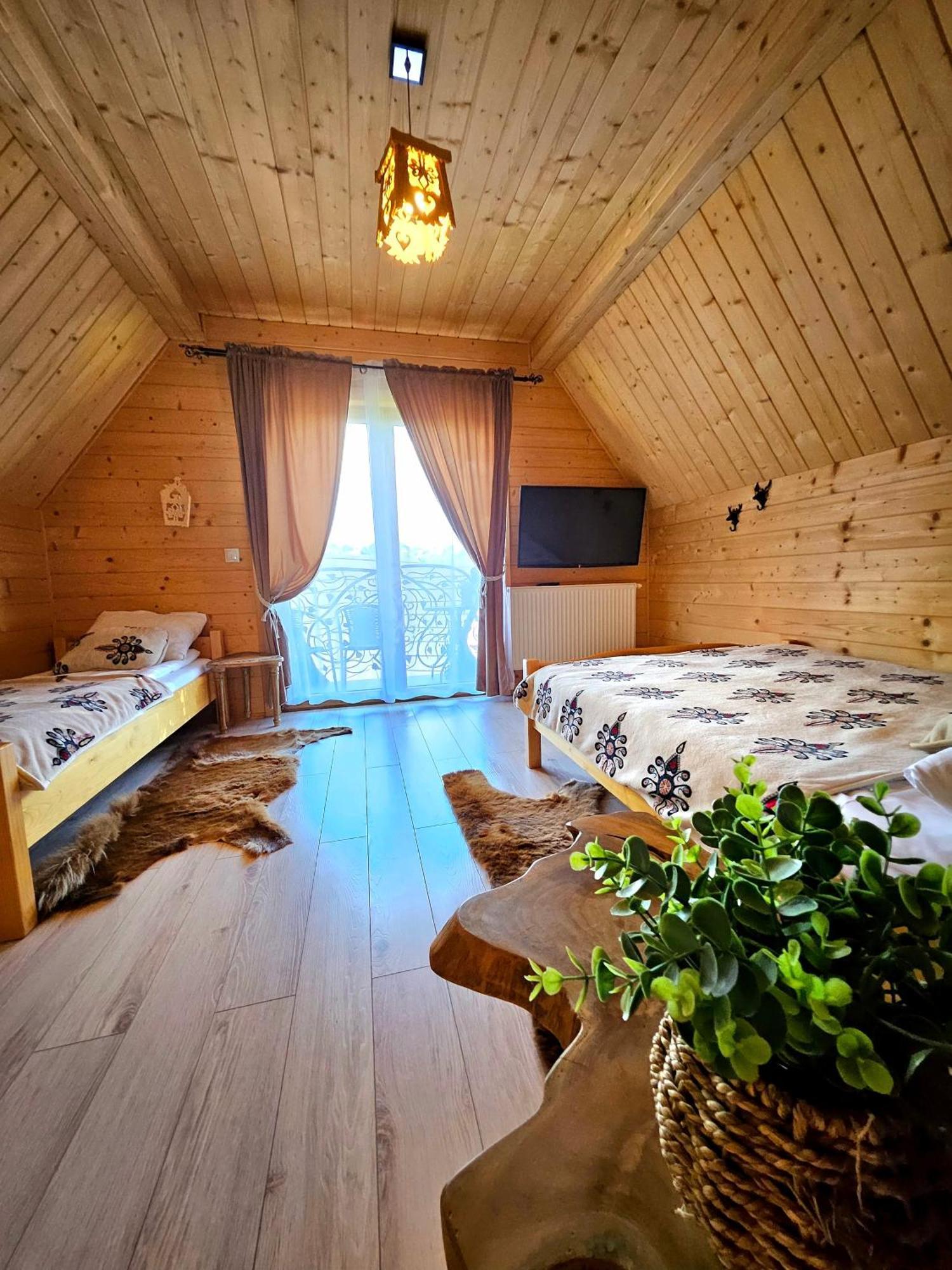Goralska Chatka 3 Highland Cottage - Jacuzzi, Sauna, Split Ac, Private Parking, Mountains View ザコパネ エクステリア 写真